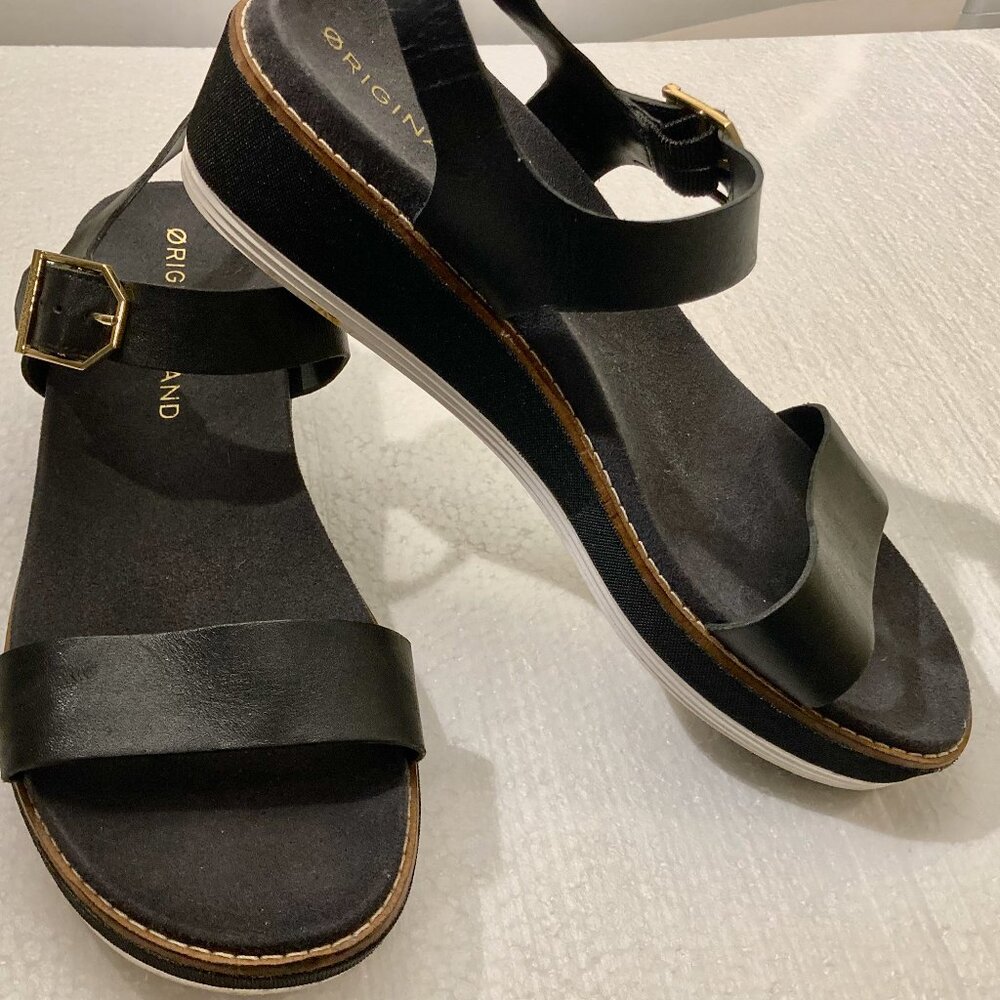 Cole Haan Flatform Wedge Sandal-like new